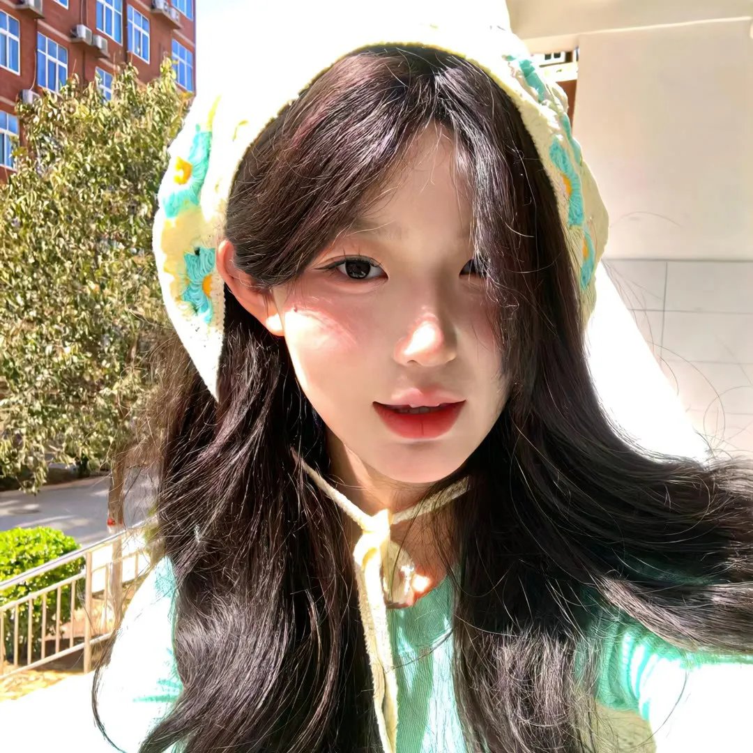 湖畔的女人们
